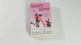 A Sarah Booth Delaney Mystery: Smarty Bones : A Sarah Booth Delaney Mystery... - £4.44 GBP