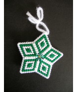 Plastic Canvas Star Tree Ornament - Handcrafted Holiday Ornament - Gift ... - $190.17 MXN