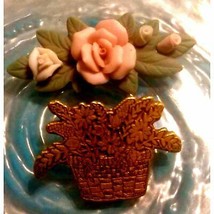 2 Beautiful floral/ VTG. ESTATE Brooches - $14.85