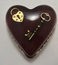 Rare Russ Berrie Heart Shaped paperweight with Lock &amp; Key Design Handcrafted - £31.96 GBP
