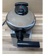 Rotating  Belgian Waffle Maker - 1000 Watt - $346.17 MXN