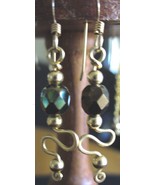 Wire sculpture 12/20 GF &amp; Austrian Crystal Earrings - $224.64 MXN