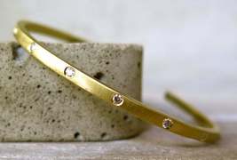 0.18Ct Round Cut VVS1/D Diamond Cuff Statement Bracelet 14K Yellow Gold Over - £71.74 GBP