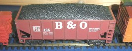 HO Trains - B &amp; O 320 Coal Hopper HO Train   - $11.90