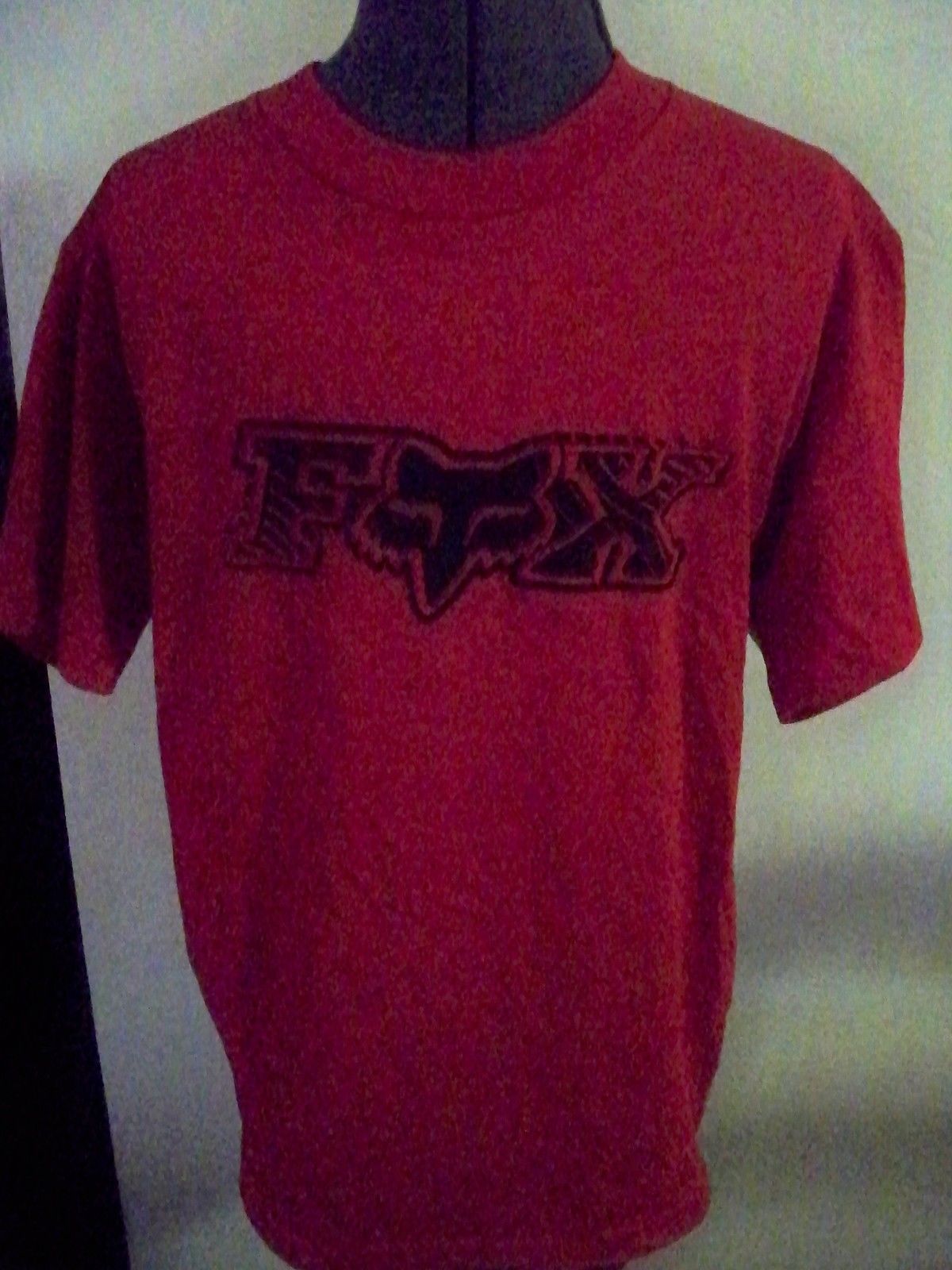 MEN'S GUY'S FOX RACING RED TEE T-SHIRT BLACK HEAD IN CENTER LOGO NEW $35 - £13.34 GBP