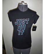 NIKE GIRL&#39;S BLACK PIXELS TEE T-SHIRT NIKE JUST DO IT ON CHEST NEW $24 - $323.45 MXN