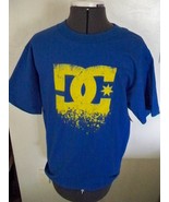 MEN&#39;S GUYS DC SHOES TEE T SHIRT ROYAL BLUE YELLOW CRUMBLING/FADING LOGO ... - $24.67 CAD