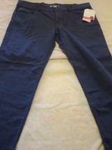 Women&#39;s/Jrs Roxy Screen Saver CROPPED PantS faded blue JEANS  New $50 - £18.01 GBP