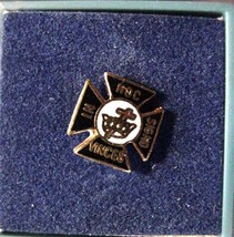 33 Pieces Mason Masonic 32 Degree Eagle Gold Lapel Pin NIB Knights Templar - $105.00