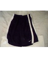 BOY&#39;S NIKE TRAINING SHORTS BLACK  WHITE STRIPES ELASTIC WAIST NEW $25 010 - $322.80 MXN