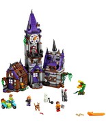 Scooby Doo Mystery Mansion Building Block Set 860 Pieces - $169.00