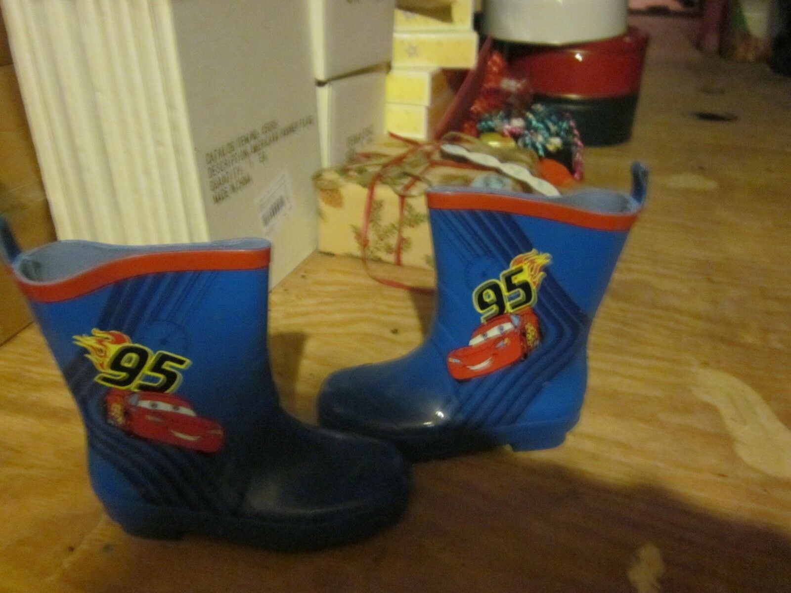 WDW Disney Cars Lightning McQueen Rain Boots Size 7 Brand New Rare Hard to Find - £19.97 GBP