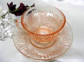 2174 Antique Federal Glass Pink Sharon Cup N Saucer - $13.00