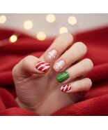 False Nails Unbranded Women Christmas Theme False Nails 24pcs - $71.80 MXN