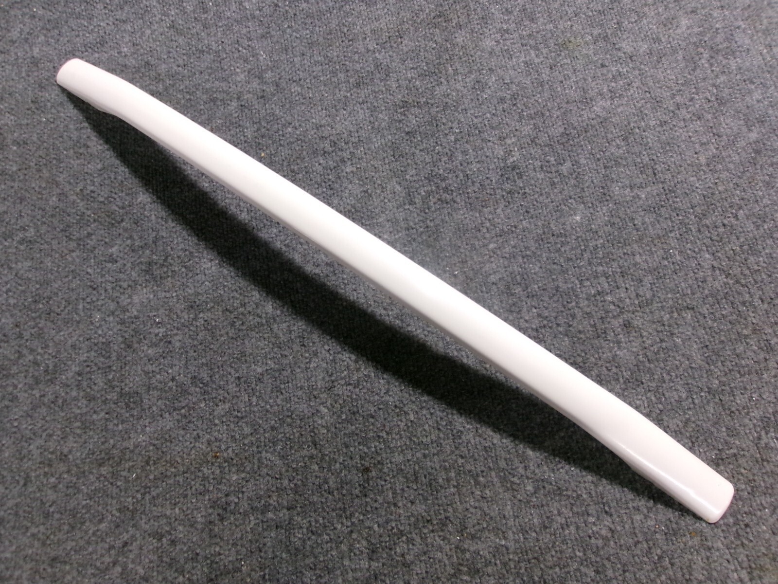 316270202 FRIGIDAIRE RANGE OVEN DOOR HANDLE - BISQUE - $54.00