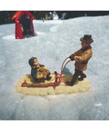 Lemax Memory Makers 1997 &quot;Pull Me Daddy&quot; Christmas Village Decor 77030 S... - €11,87 EUR