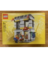 LEGO Set 40305 Exclusive Microscale LEGO® Brand Store HARD TO FIND 362 pcs - £63.20 GBP
