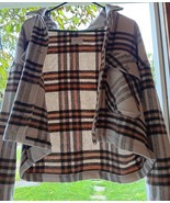 Miss Posh flannel jacket - large - super soft!!! - $164.19 MXN