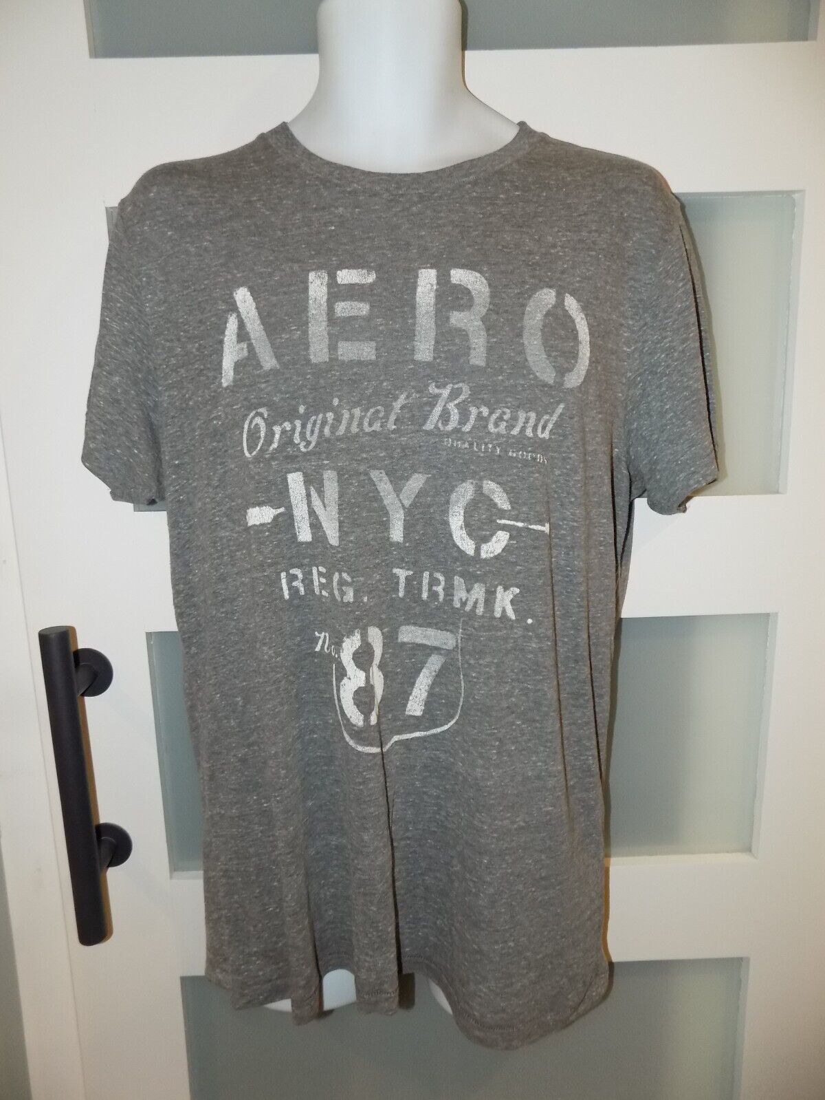 Aeropostale Heathered Gray Aero NYC SS T-shirt Size L Men&#39;s - $15.30