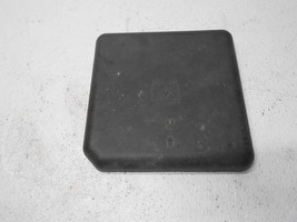 2004 GMC Yukon Fuse Box Lid Cover - $27.99