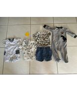 Baby Boy 9M Bundle 5 pcs • Romper, Tee, Dino Sleeper, Denim Shorts • Fre... - €16,95 EUR