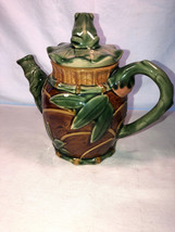 Majolica Frog Finial Tea Pot With Lid Mint - $59.99