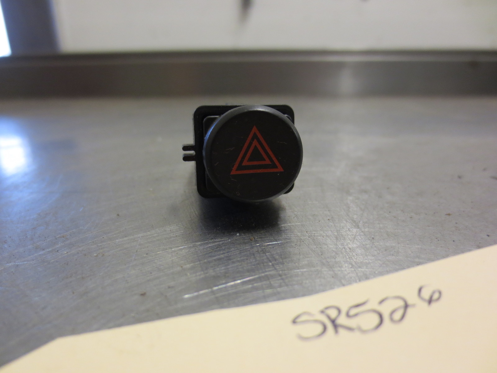 Hazard Light Switch For 08-12 CHEVROLET MALIBU  2.4 1583525 - $20.74