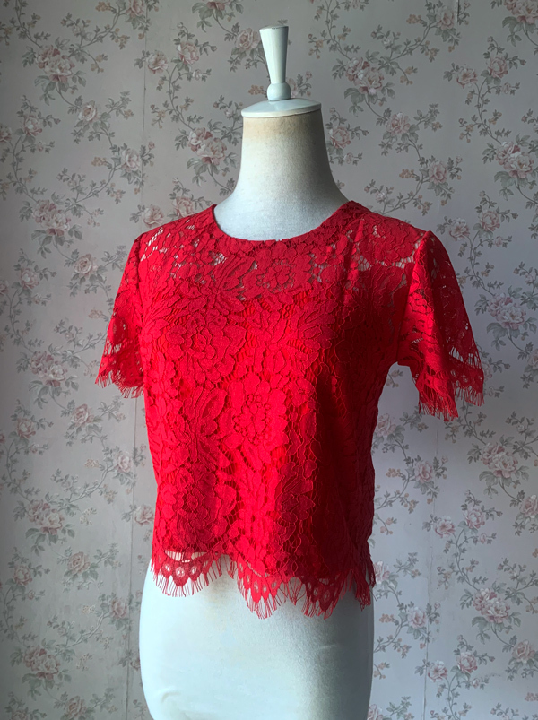Lace top red 1