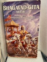 Bhagavad-Gita As It Is (Paperback) *Pre-Owned w/Wear* qqq1 - $7.99