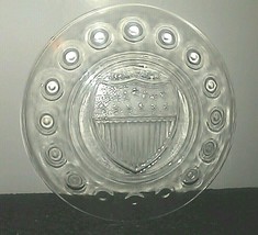 Vtg 1976 Anchor Hocking Glass Bicentennial Commemorative Freedom Shield 8&quot; Plate - £5.52 GBP