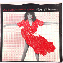 Linda Ronstadt – Get Closer / Sometimes You Just Can&#39;t Win - 1982 45 rpm 7-69948 - £7.30 GBP