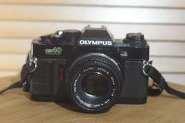 Rare Black Olympus OMPC SLR with Zuiko 50mm f1.8 lens. In Fantastic condition - £140.59 GBP