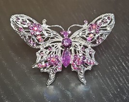 Vintage Unsigned Rhinestone Crystal Purple Silver Tone Butterfly Brooch ... - $30.28