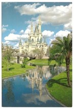 WALT DISNEY WORLD Postcard Cinderella Castle 4x6 Vintage Magic Kingdom Unused - £4.57 GBP
