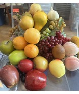 Large Lot 50 Vintage Faux Fruit Grapes Apples Bananas Peaches Lemons Pea... - €44,00 EUR