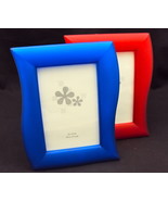 Desktop Photo Frame ~ Pop Art Wave Styling ~ Red or Blue ~ Holds 4&quot; X 6&quot;... - £7.66 GBP
