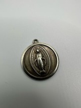 Vintage Virgin Mary Religious Medal 2.8cm - £9.51 GBP
