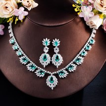 2Pcs CZ Green Cubic Zircon Dangle Drop Feather Wedding Bouquet Brides Jewelry Se - £42.97 GBP