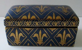 Vintage Oriental Accent Vanity Porcelain Coffin Box Dark Blue Gold Fleur De Lis - £47.04 GBP