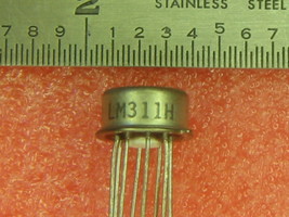 National Semiconductor LM311-H Dual Voltage Comparator IC, H08C Metal Can - $3.49