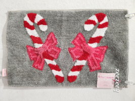 Christmas Betsey Johnson Candy Canes Peppermint Red White Bath Mat 20 X 30” - $34.64