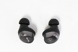 Sennheiser Momentum True Wireless 4 Noise-Canceling Earbuds - Black Graphite image 4