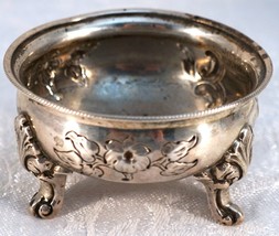 3 Footed Salt Cellar / Bowl Allcock &amp; Allen Silver Early 1800’s. Raised ... - $104.00