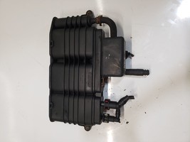 FUSION    2008 Fuel Vapor Canister 1368146 - $1,143.63 MXN