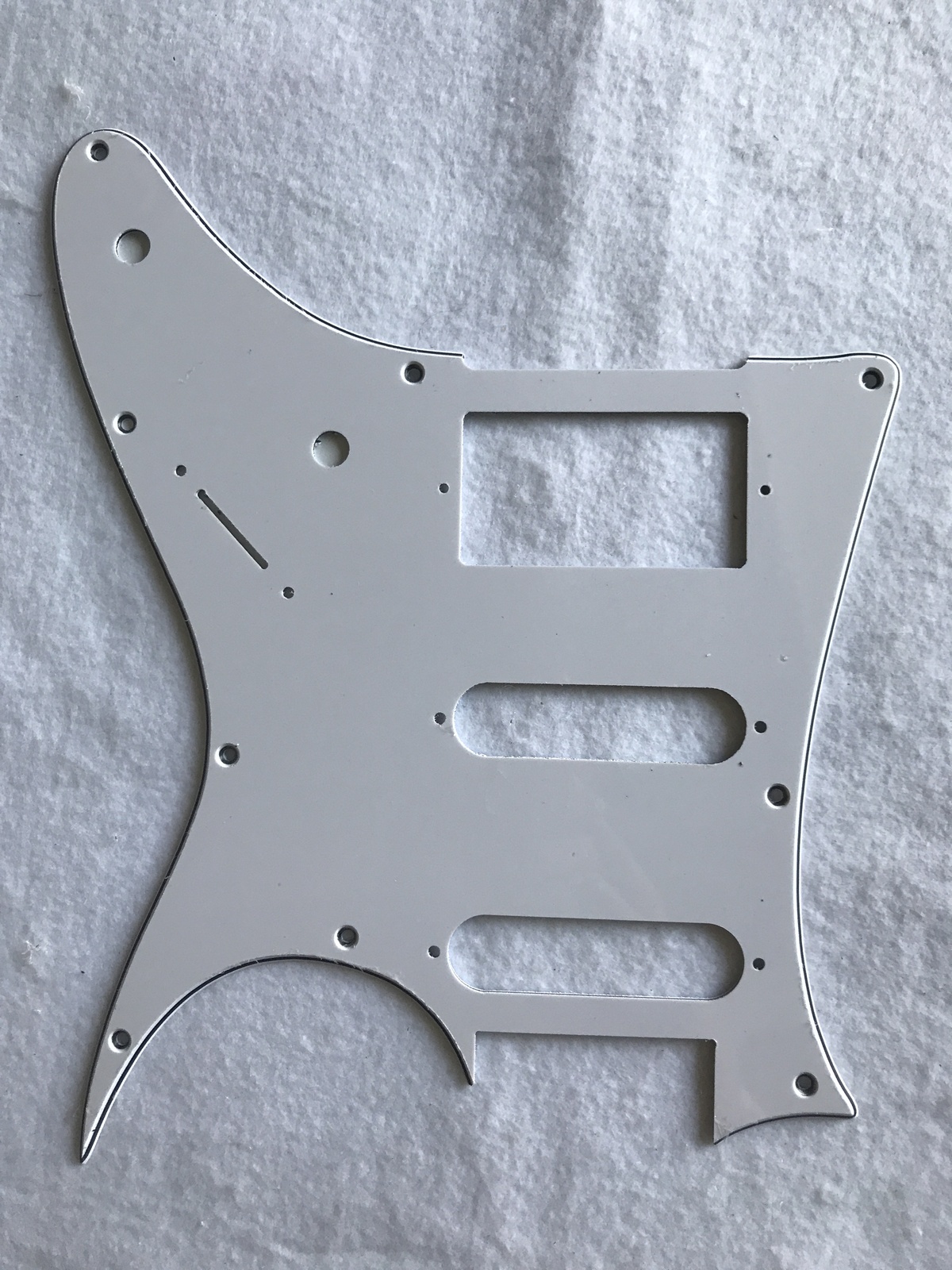 For Ibanez RG40 HSS Style Guitar Pickguard Scratch Plate,3 Ply White - $9.00
