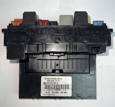 Mercedes W215 W220 Rear Fuse Relay Box SAM Module A-031-545-16-32, 0315451632 image 13
