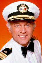 Gavin Macleod The Love Boat Color 18x24 Poster - £18.50 GBP