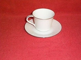 Noritake Reina #6450Q Cups & Saucers - £7.34 GBP