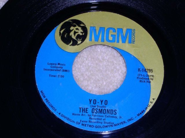 THE OSMONDS 45 RPM PHONOGRAH RECORD VINTAGE - $18.99