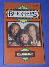THE BEE GEES PAPERBACK BOOK VINTAGE 1978 - £15.65 GBP